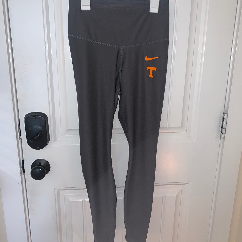 Nike University of Tennessee sports leggings